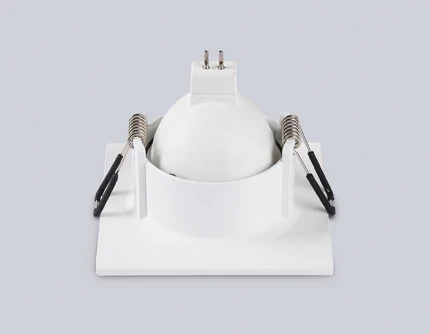 Точечный встраиваемый светильник Ambrella light TECHNIC BASE TN102811
