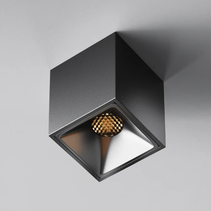 Точечный накладной светильник Maytoni ALFA LED C065CL-8W2.7K-SQ-B
