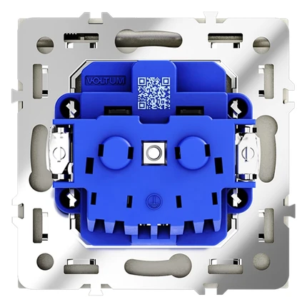 Розетка с/з со шторками и крышкой VOLTUM S70 VLS040305