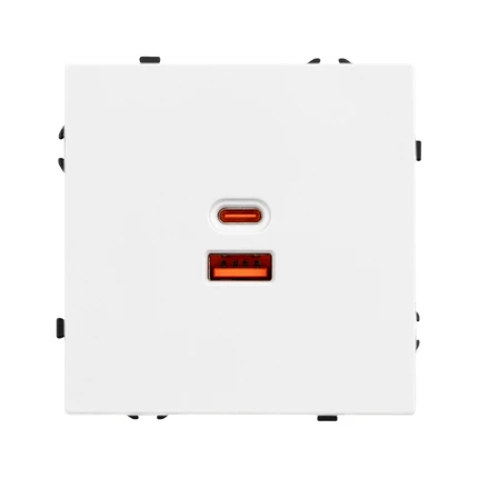 Розетка USB NOBE SCT-MUAC-SFPL-FC-WH Arlight 054316(1)