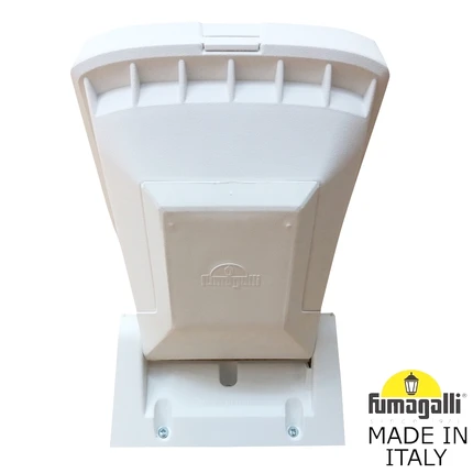 Уличный настенный светильник Fumagalli GIOVA/GERMANA 2N1.702.000.WYF1R