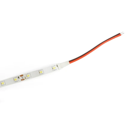 Светодиодная лента SST01 12V 6500К 6w/m 5m Saffit 55239