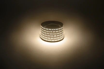 Светодиодная лента 12V 3000K 14,4W/m 5м Эра LS2835-14,4-180-12-3000K-IP20-1 year-5m Б0059903